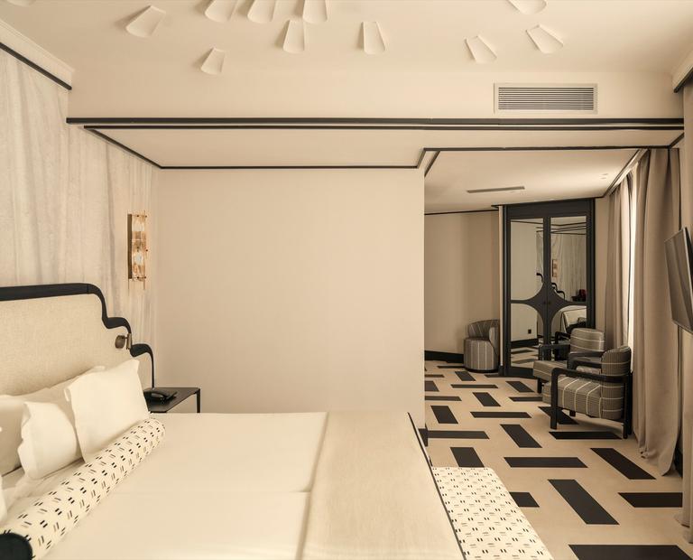 DELUXE ROOM Vincci Vía 66 4* Madrid DELUXE ROOM Vincci Vía 66 4* Madrid