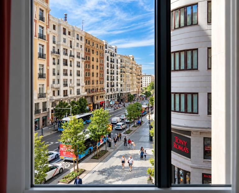 VINCCI ROOM VISTAS GRAN VÍA Vincci Vía 66 4* Madrid VINCCI ROOM VISTAS GRAN VÍA Vincci Vía 66 4* Madrid